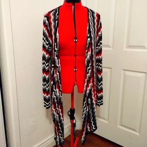 Avenue Flyaway Cardigan Red Black White 18/20